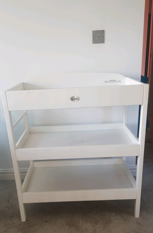 baby weavers changing table